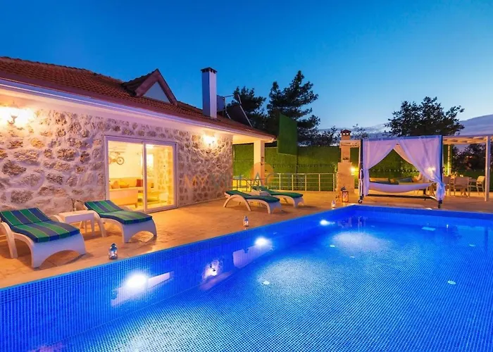 With Pool And Nature View Islamlar (Mediterranean)