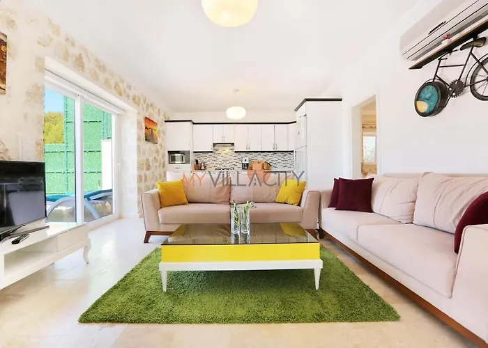 With Pool And Nature View * Islamlar (Mediterranean)