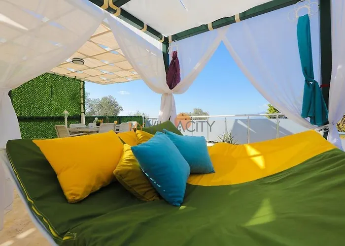 Villa With Pool And Nature View Islamlar (Mediterranean)